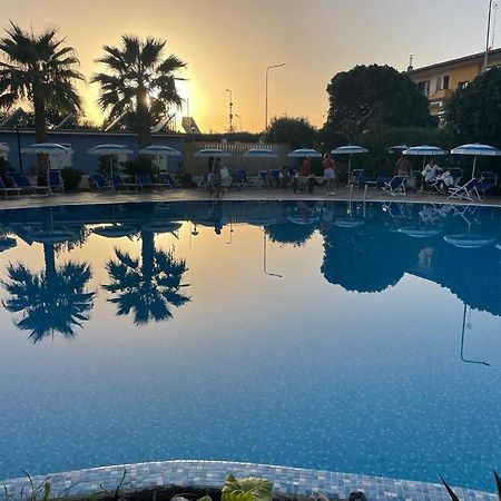 Hotel San Gaetano Гризолия Экстерьер фото