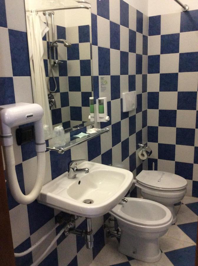 Hotel San Gaetano Гризолия Экстерьер фото